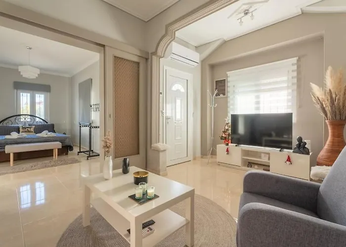 Nyaraló Elvira's Agriá