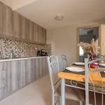 Elvira's 펜션